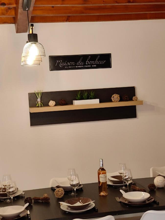 Gite Boutx 6 Personnes Avec Deux Lits Doubles Et 1 Canape Lit Exterior foto